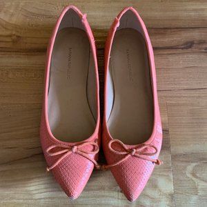 BANANA REPUBLIC Snakeskin Pointy Toe Flats 6.5